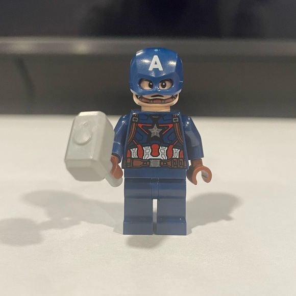 Lego Other - Captain America - Dark Blue Suit, Reddish Brown Hands, Helmet, Reddish Brown